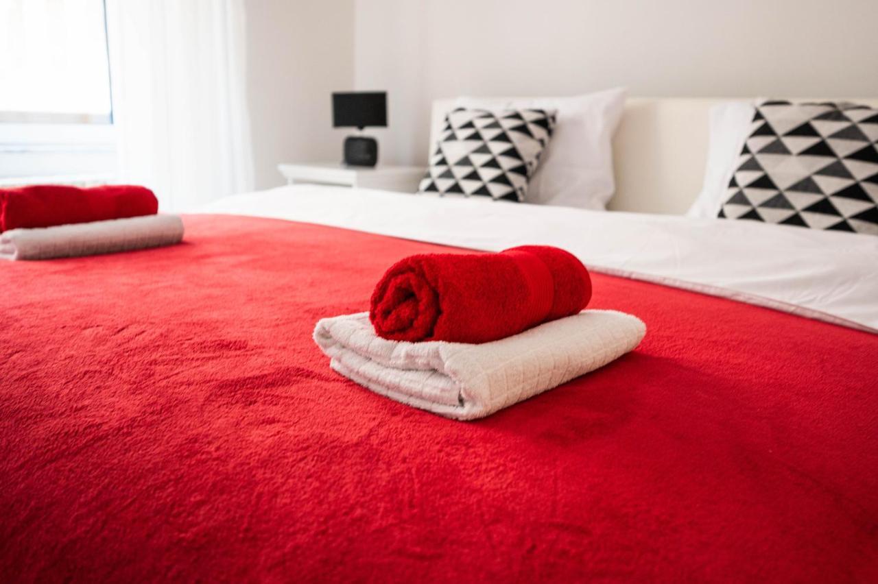 Bright And Modern 1Bdr Apartment In The Center Сараево Екстериор снимка